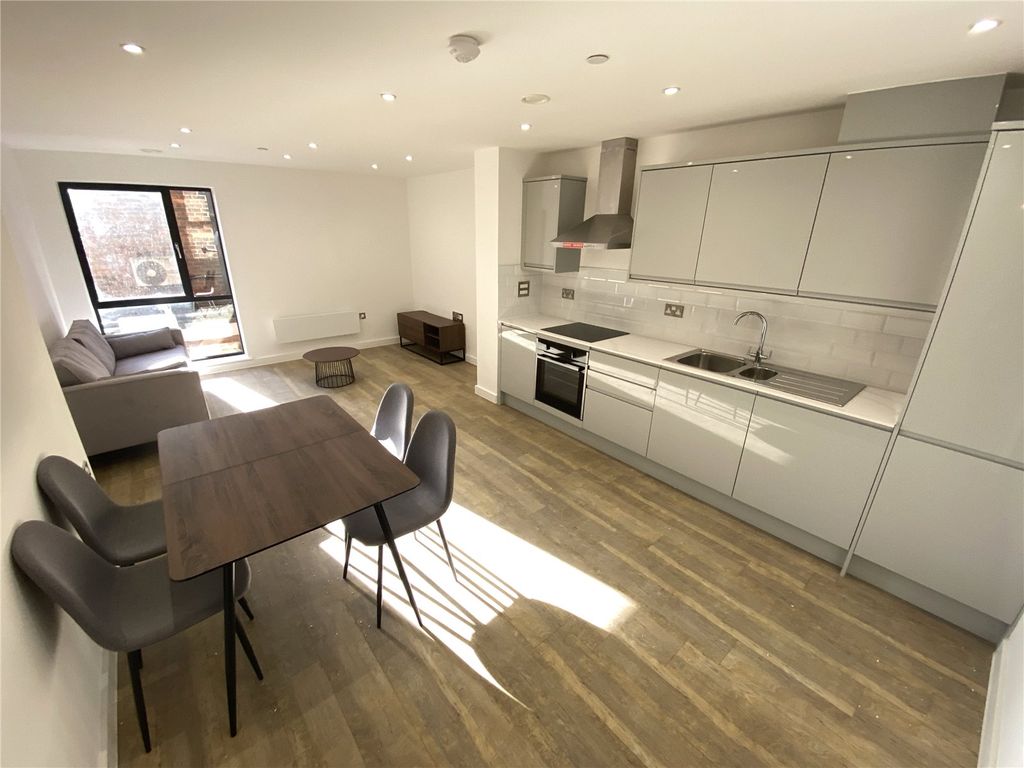 Property photo 2 of 8 Picture No. 06