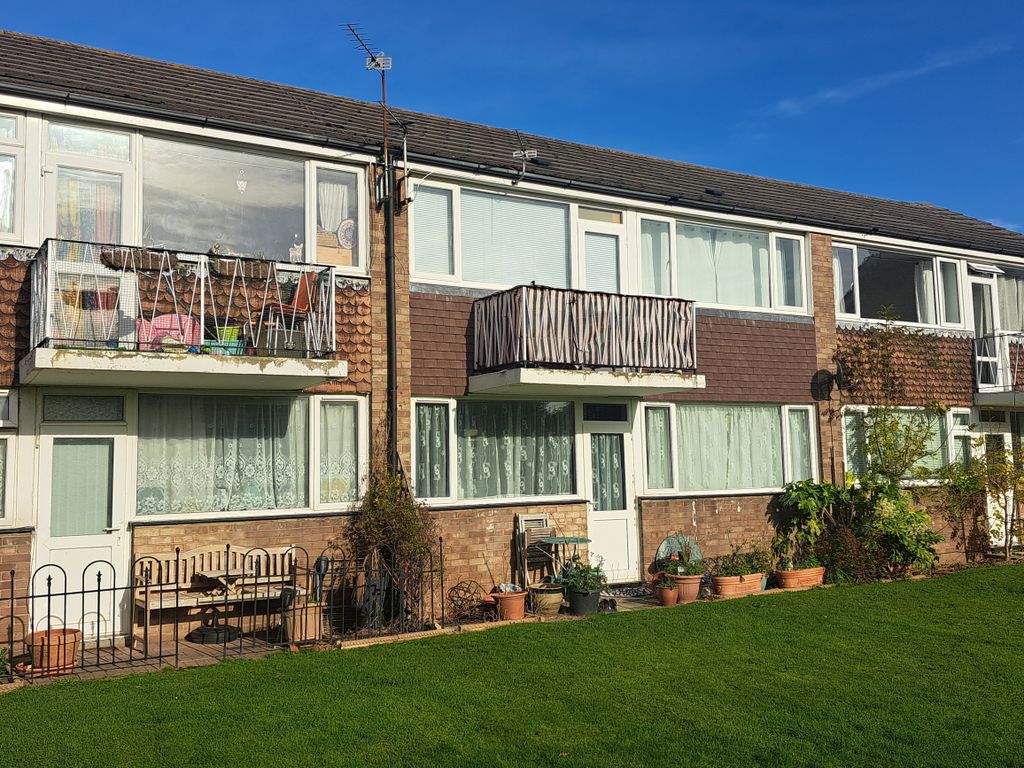 Property photo 3 of 11 Top Balcony