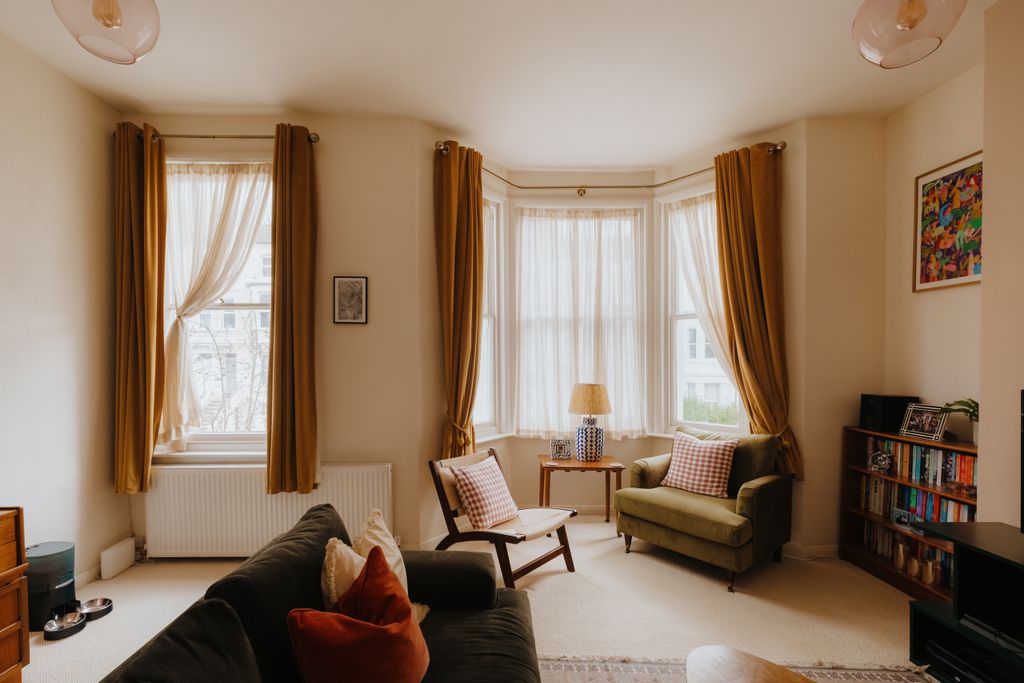 Property photo 1 of 26 Croft-Stleonards-Southwaterroad-Interior-23