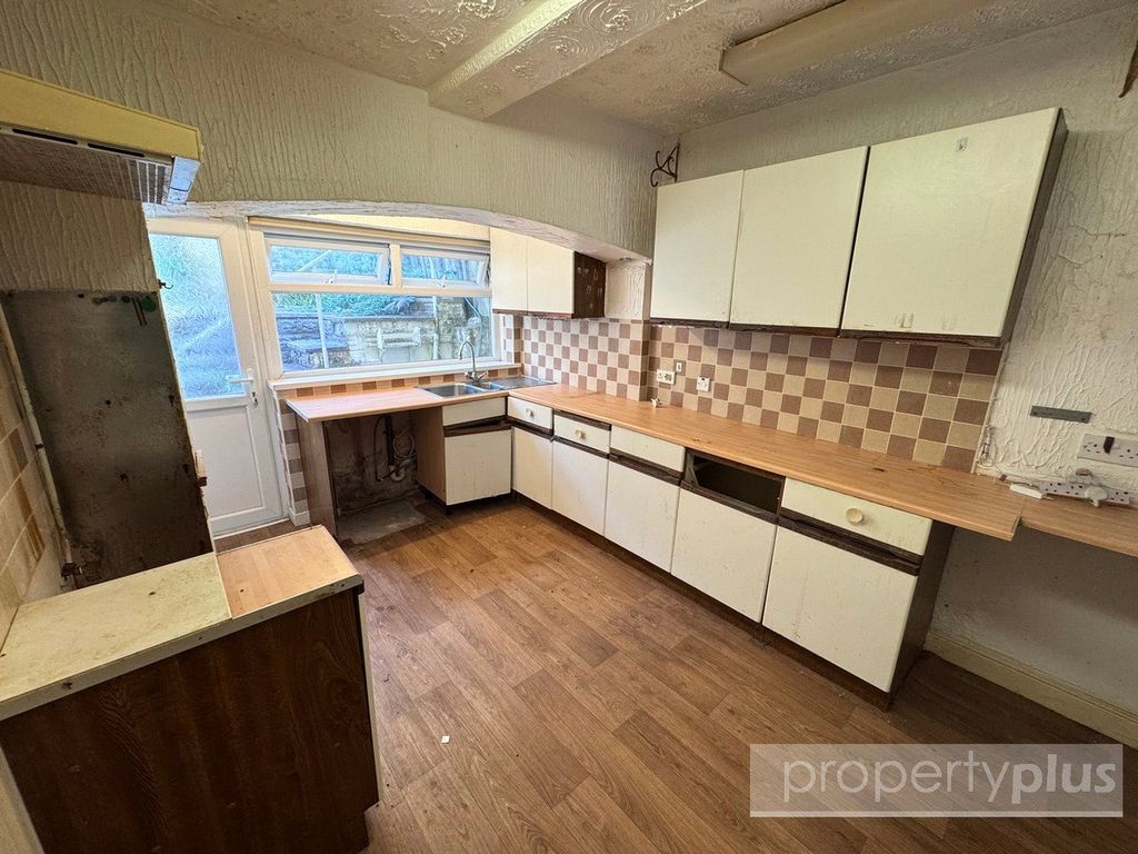 Property photo 3 of 16 Picture No. 16