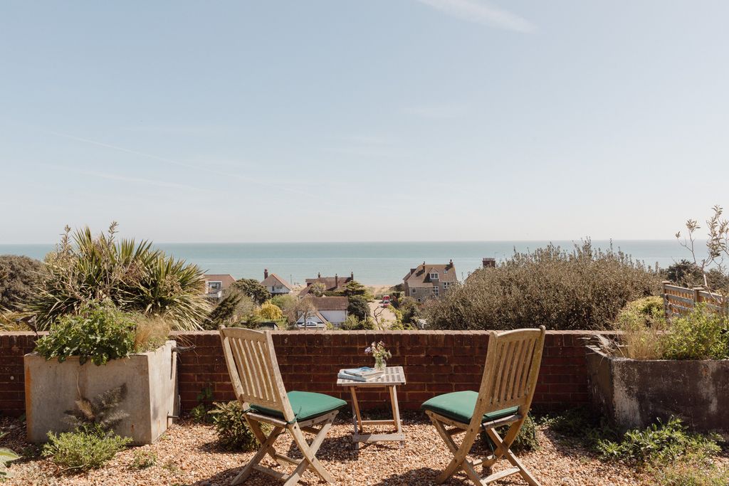 Property photo 3 of 44 341984 - Rf-Church-Cliff-Kingsdown-022.Jpg