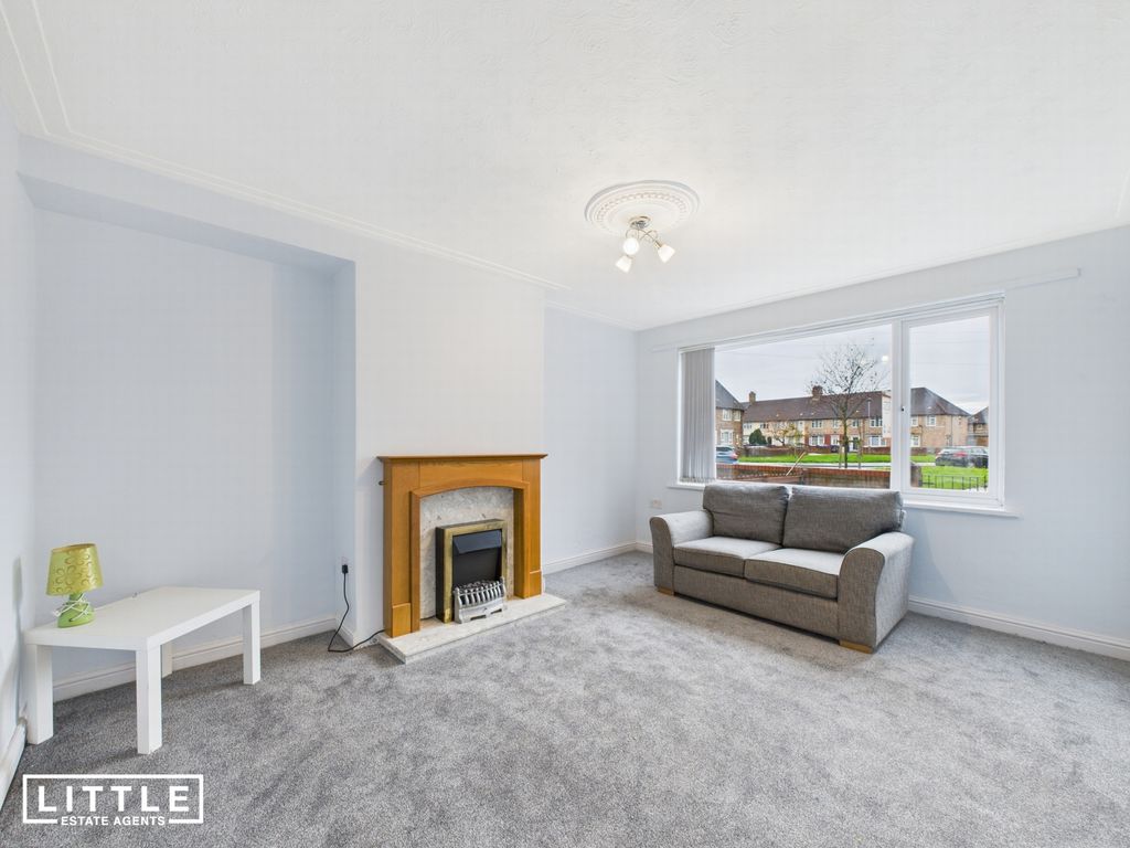 Property photo 3 of 27 Photo 5