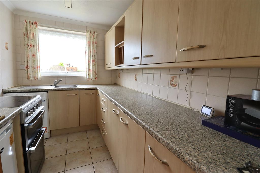 Property photo 3 of 11 Img_0351.Jpg