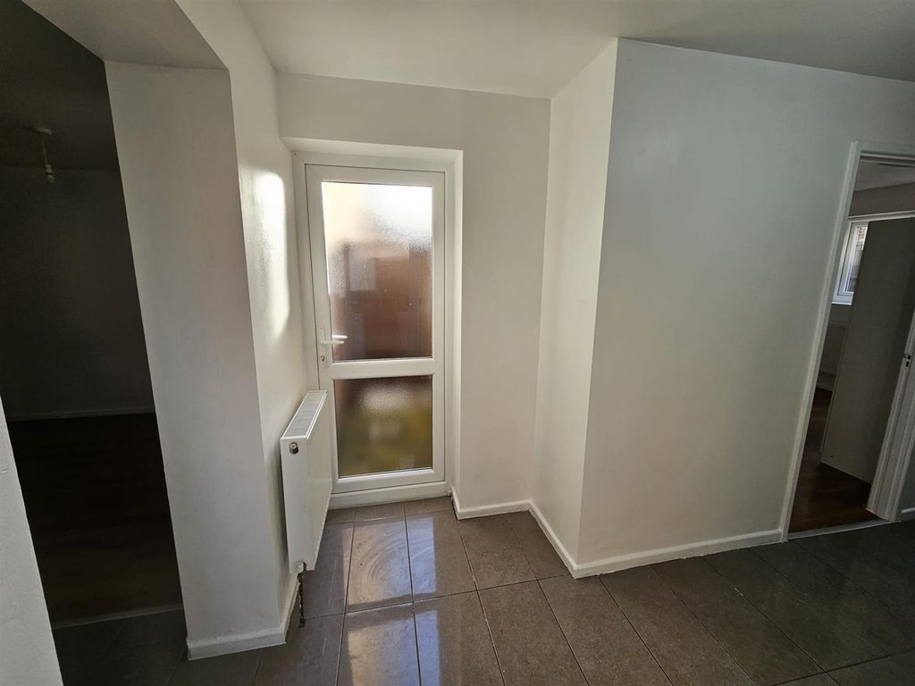 Property photo 3 of 20 Img-20260107-Wa0052.Jpg