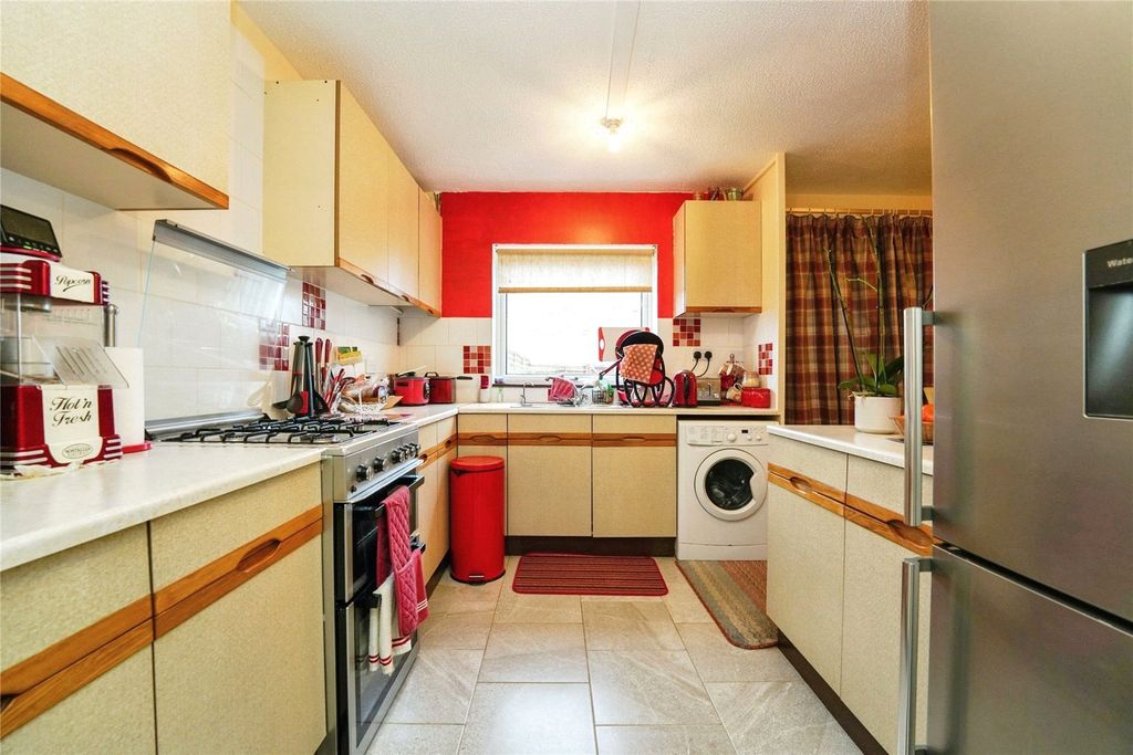 Property photo 3 of 9 Picture No. 04