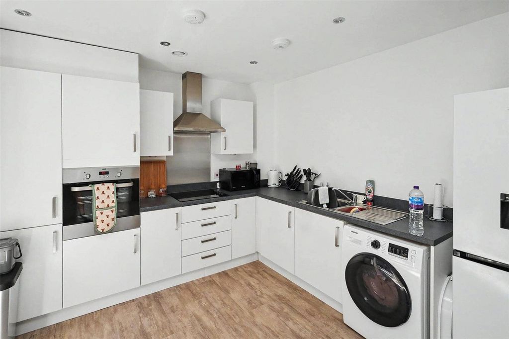 Property photo 2 of 14 Picture No. 02