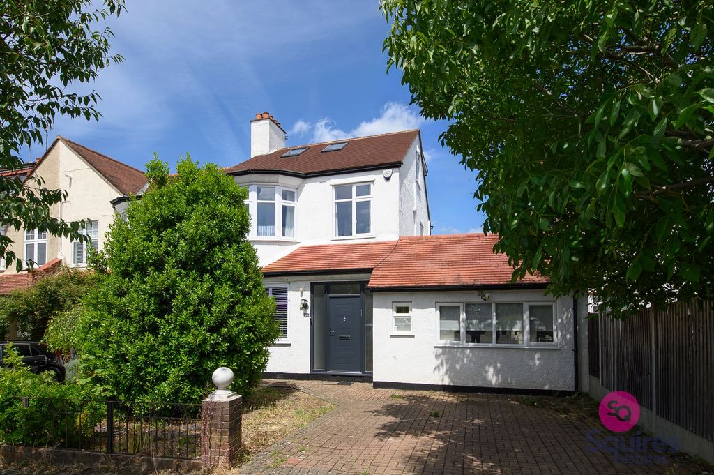 Property photo 1 of 27