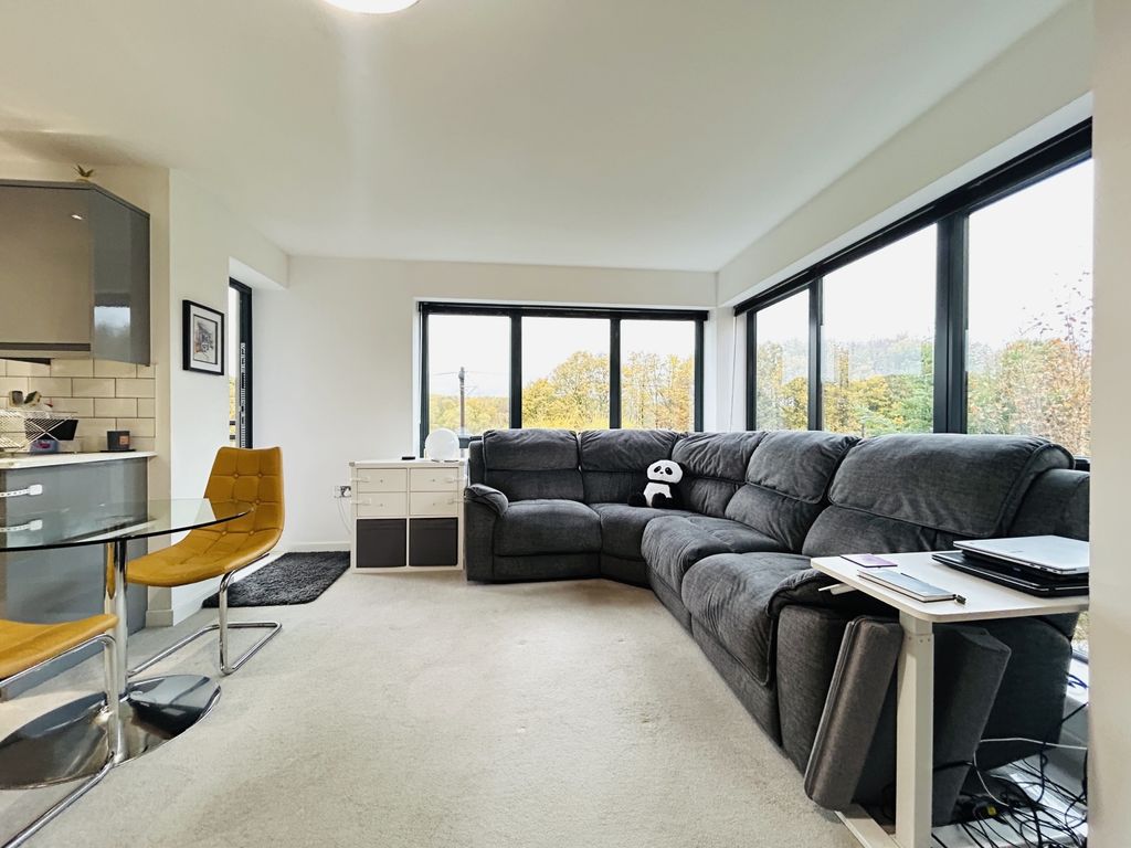 Property photo 2 of 16 Img_0882