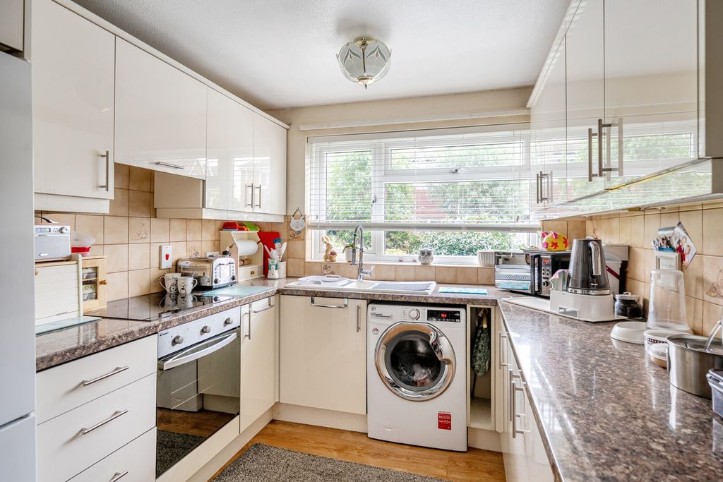 Property photo 3 of 13 Kitchen