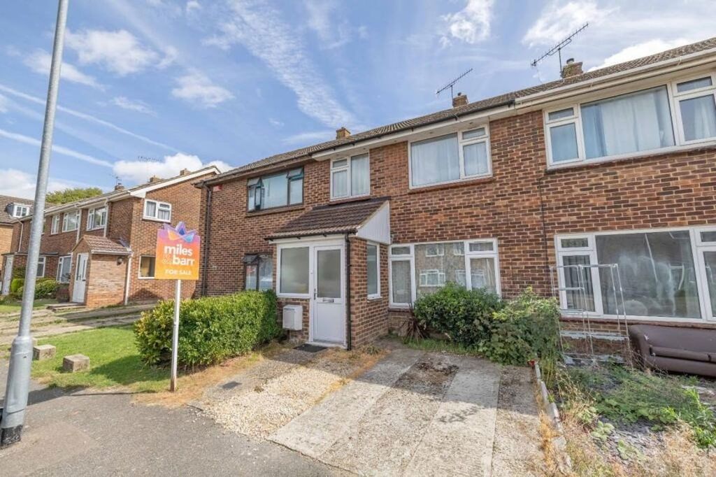Property photo 1 of 11