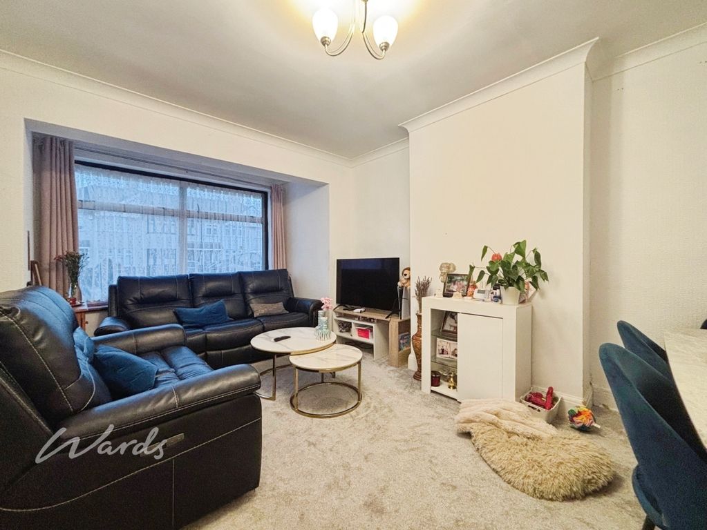 Property photo 2 of 9 Lounge