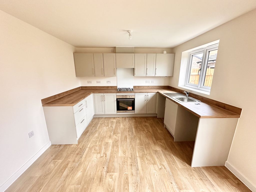 Property photo 2 of 12 Img_3548