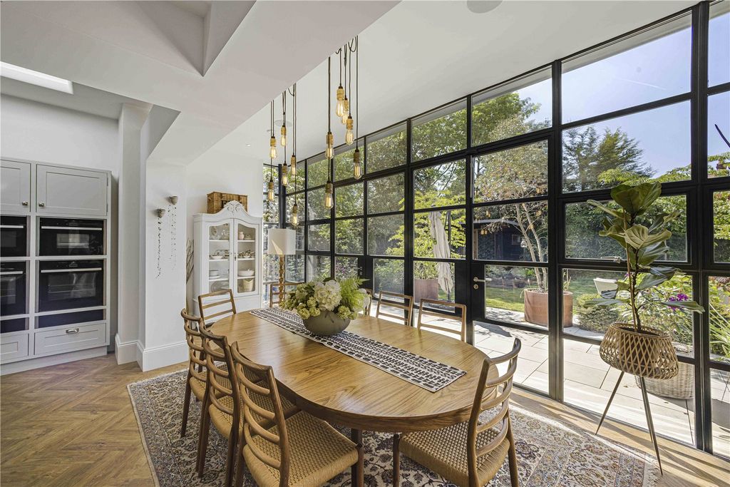 Additional image 6 of 5 bed detached house to rentAlan Drive, Hale, Altrincham, Greater Manchester WA15