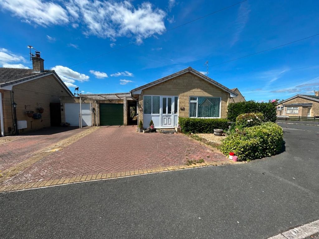 Property photo 1 of 1