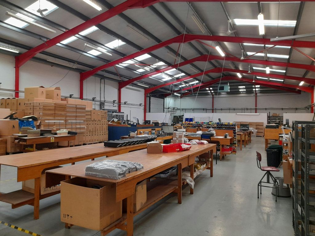 Property photo 3 of 5 20251028_143252.Jpg