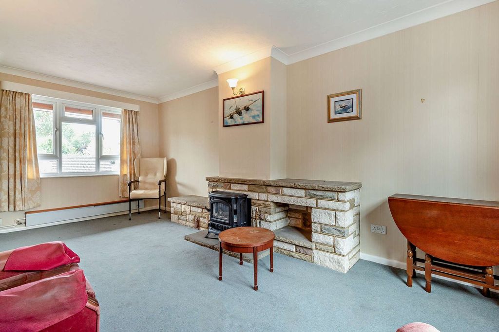 Property photo 3 of 26