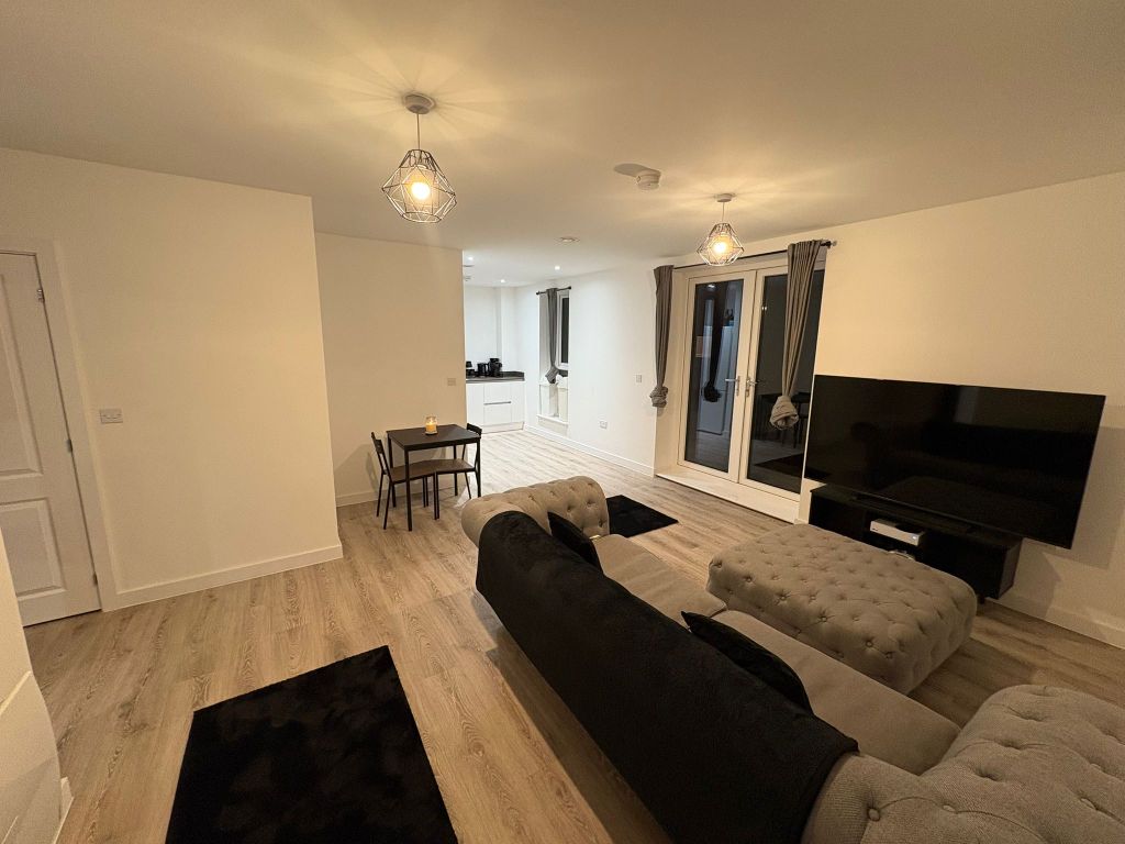 Property photo 2 of 10 View