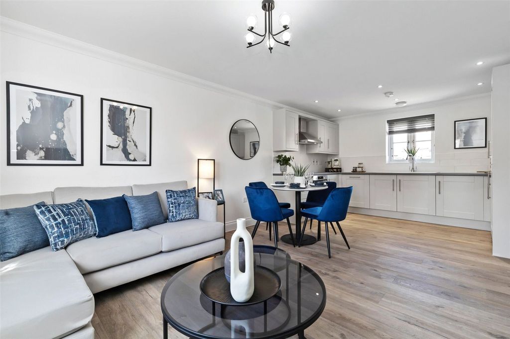 Property photo 2 of 10 Picture 2