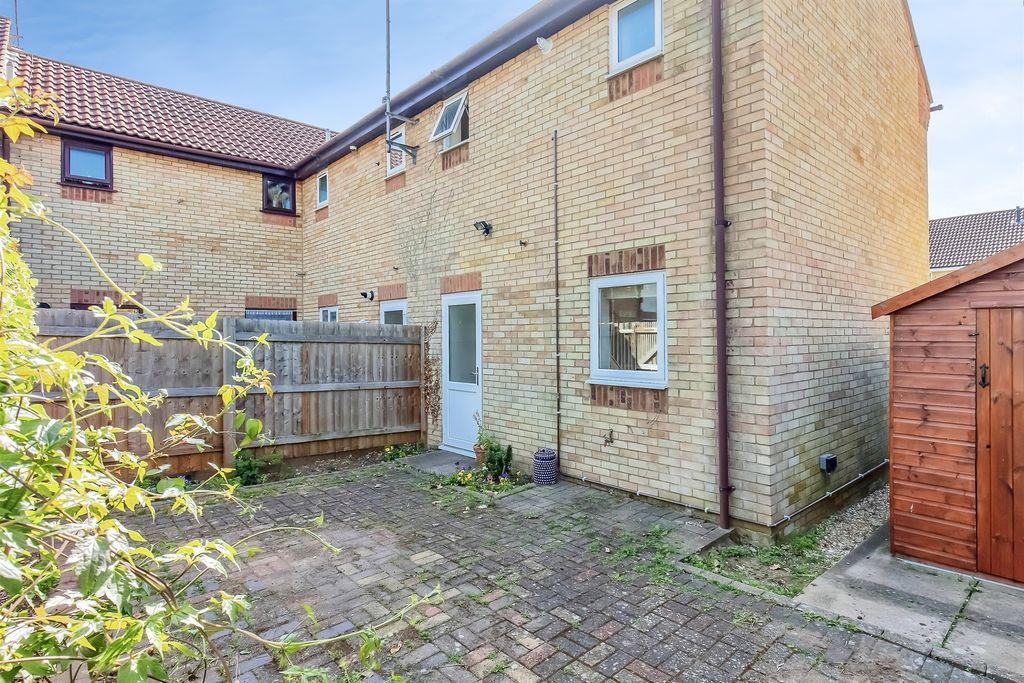 Property photo 2 of 16