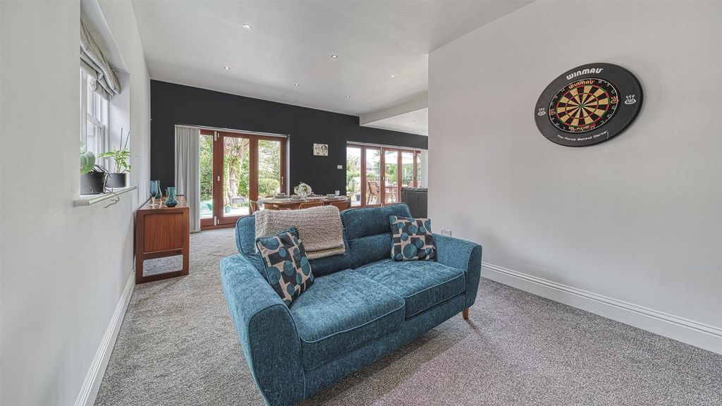 Additional image 16 of 5 bed detached house for saleStation Road, Mickleover, Derby DE3