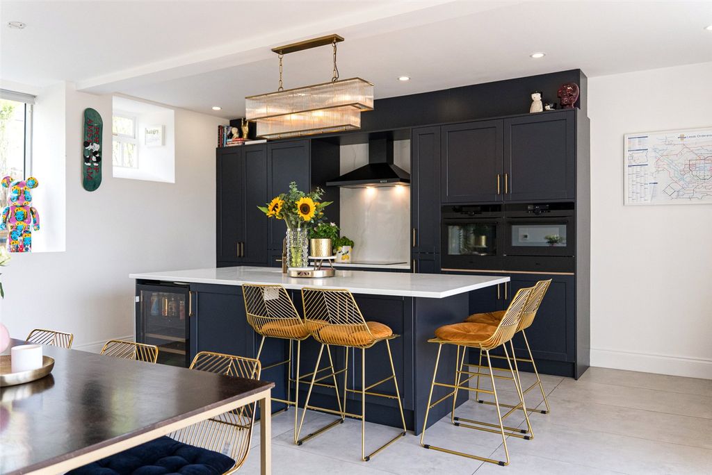 Property photo 3 of 13 Dining Kitchen