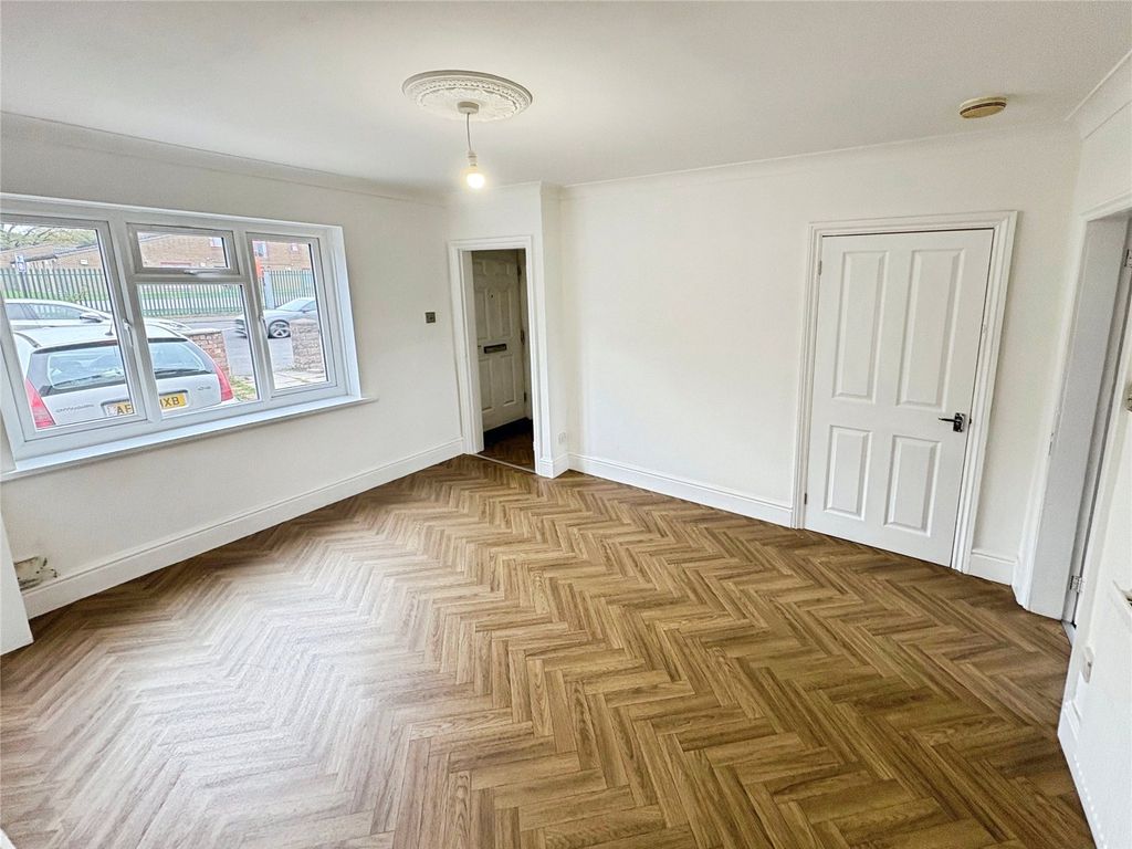 Property photo 2 of 9 Living Room