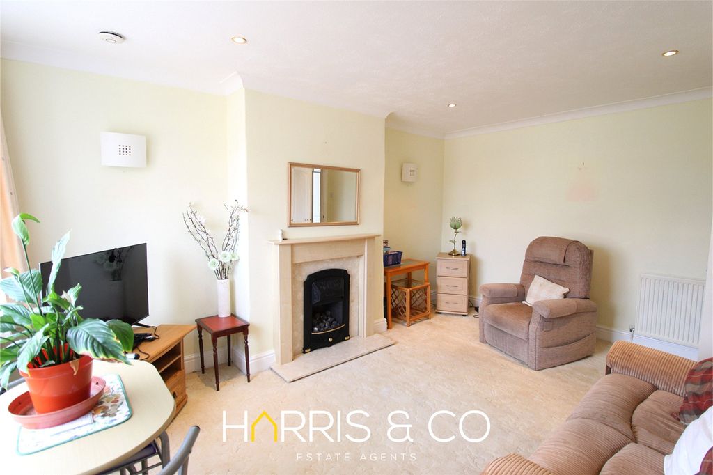 Property photo 1 of 18 Picture No. 10
