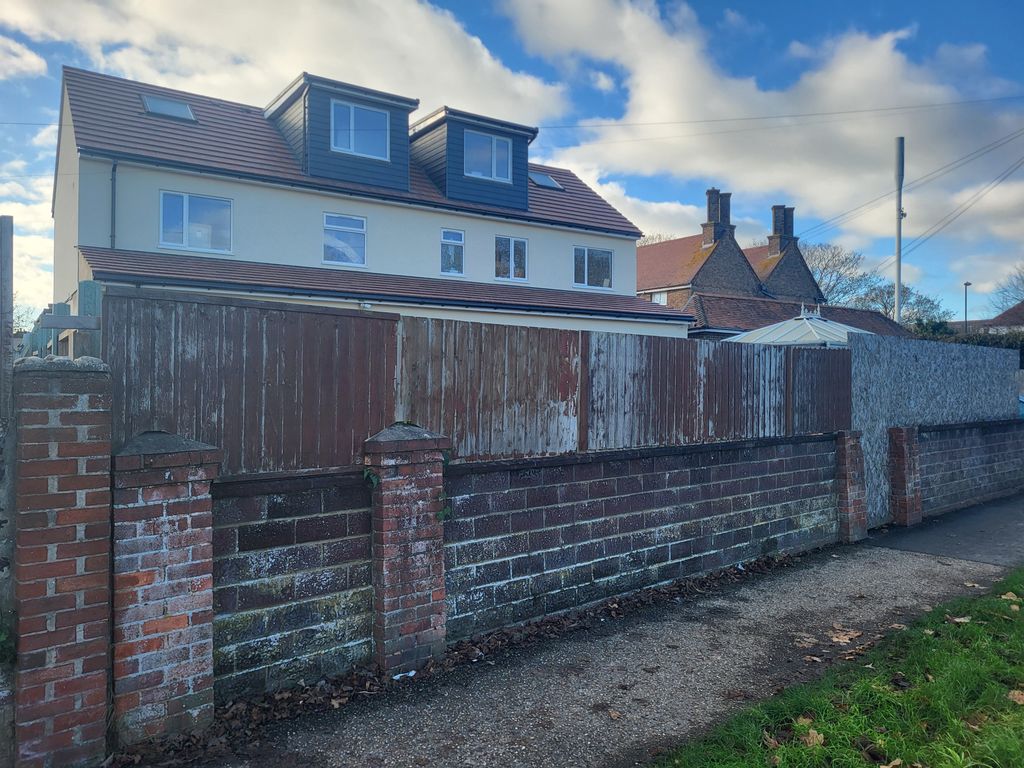 Property photo 2 of 4 Photo #2