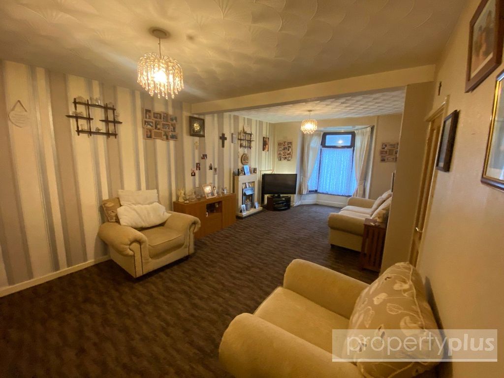 Property photo 3 of 14 Picture No. 07