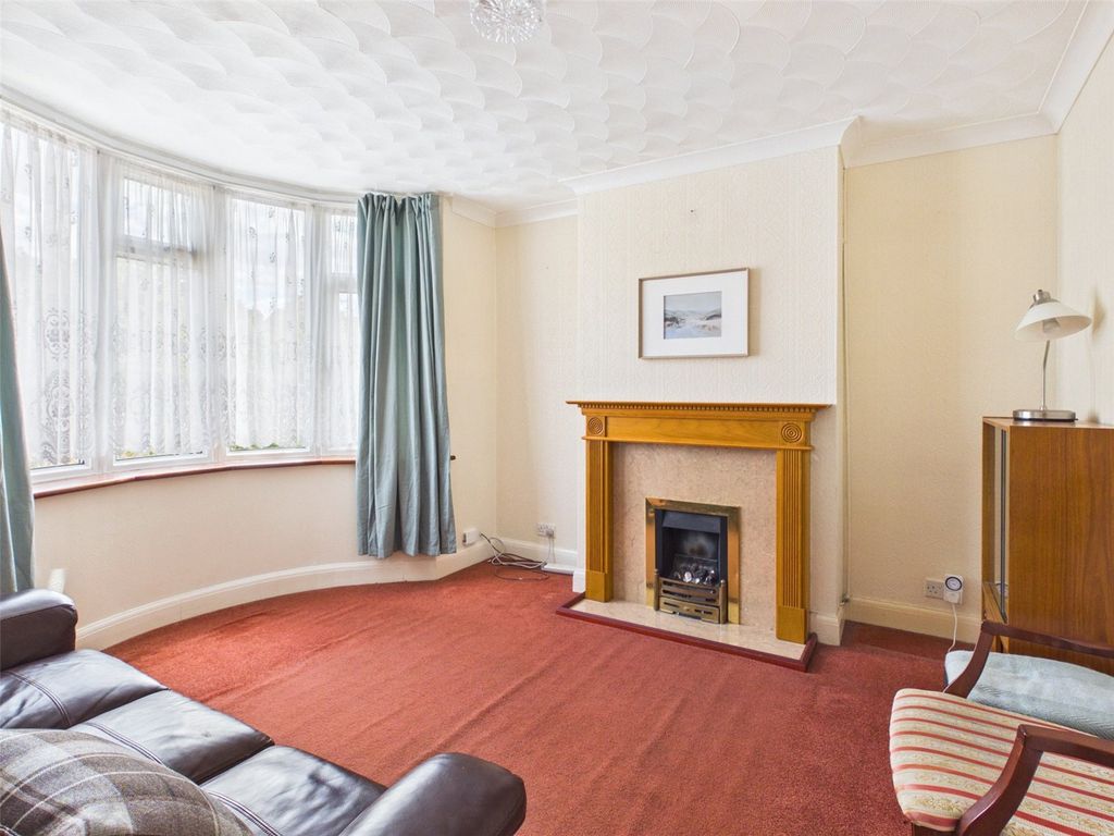 Property photo 2 of 26 Picture No. 04