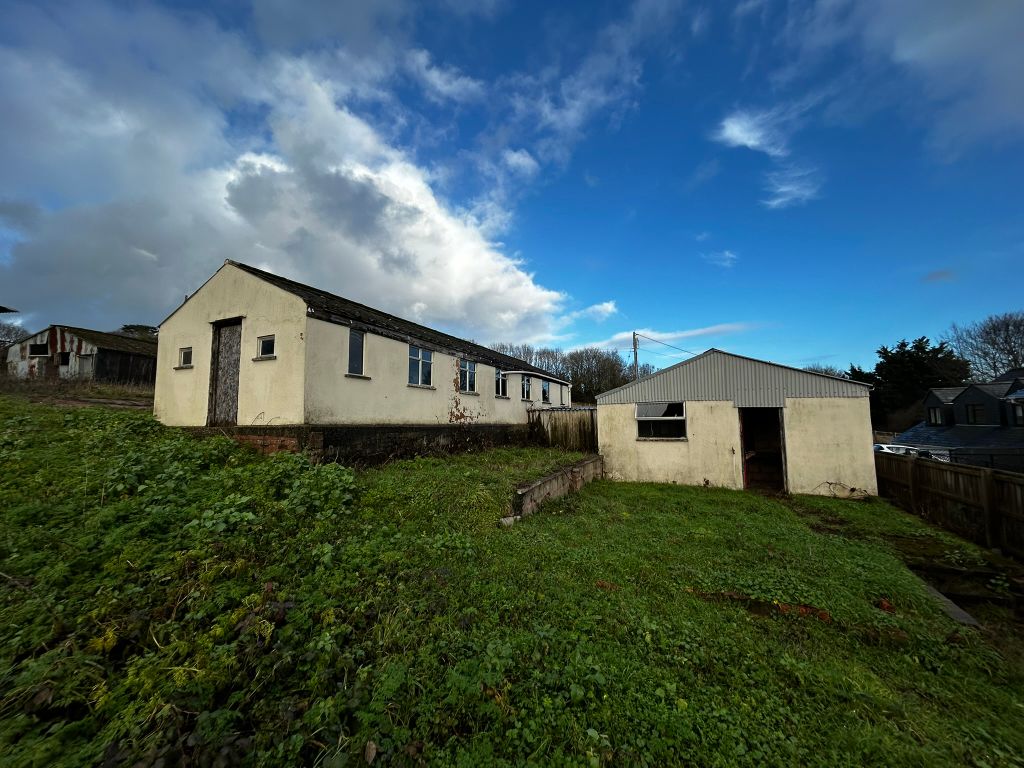 Property photo 3 of 13