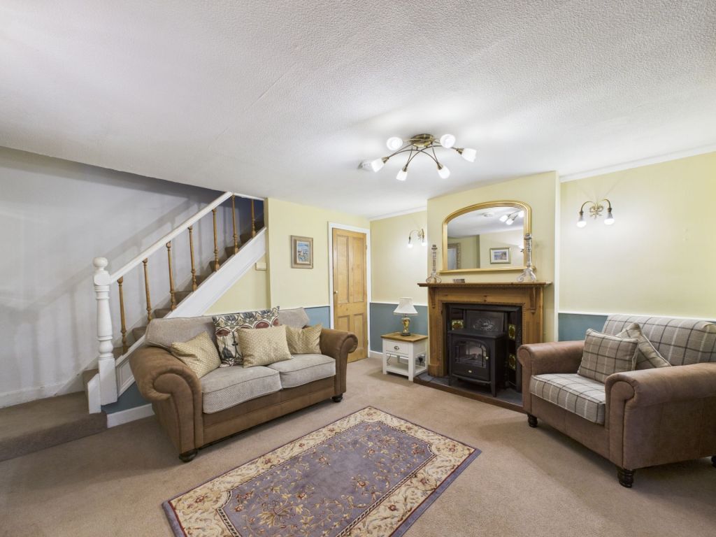 Property photo 3 of 27