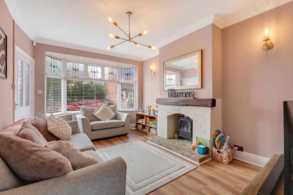 Property photo 2 of 16