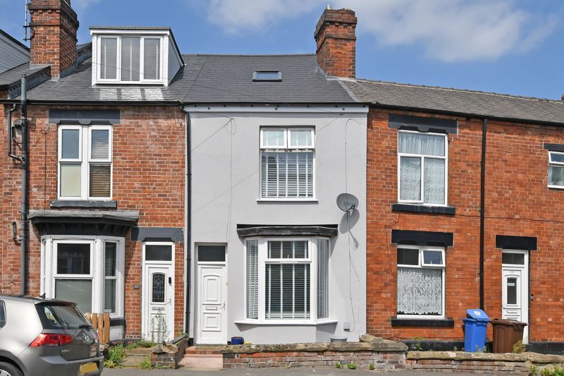 Property photo 1 of 17 Front External