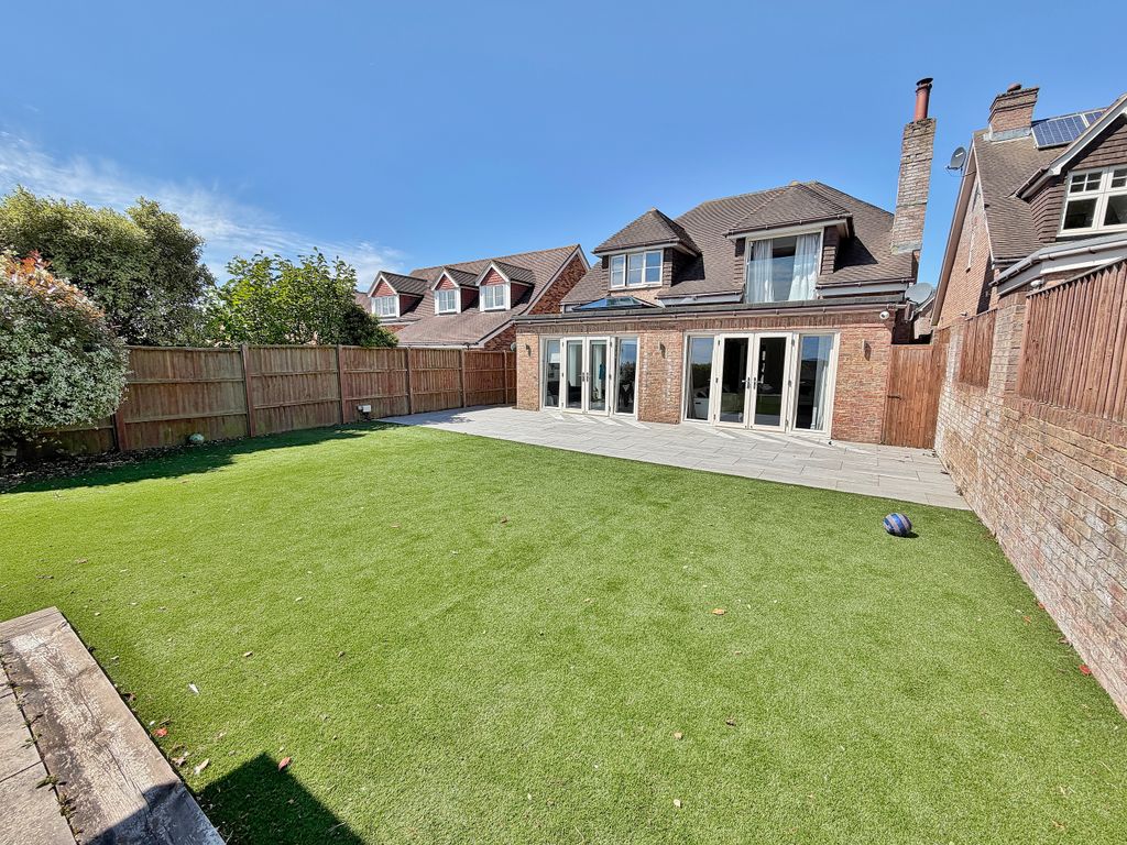 Additional image 24 of 4 bed detached house for saleDriftwood Drive, Fareham PO14