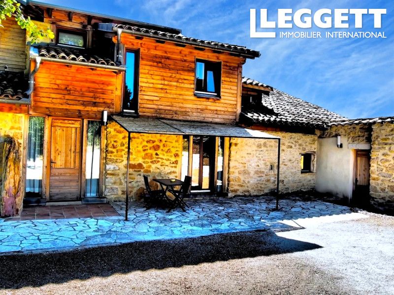 Property photo 3 of 10