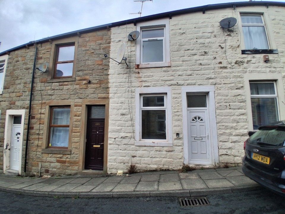 Property photo 1 of 16