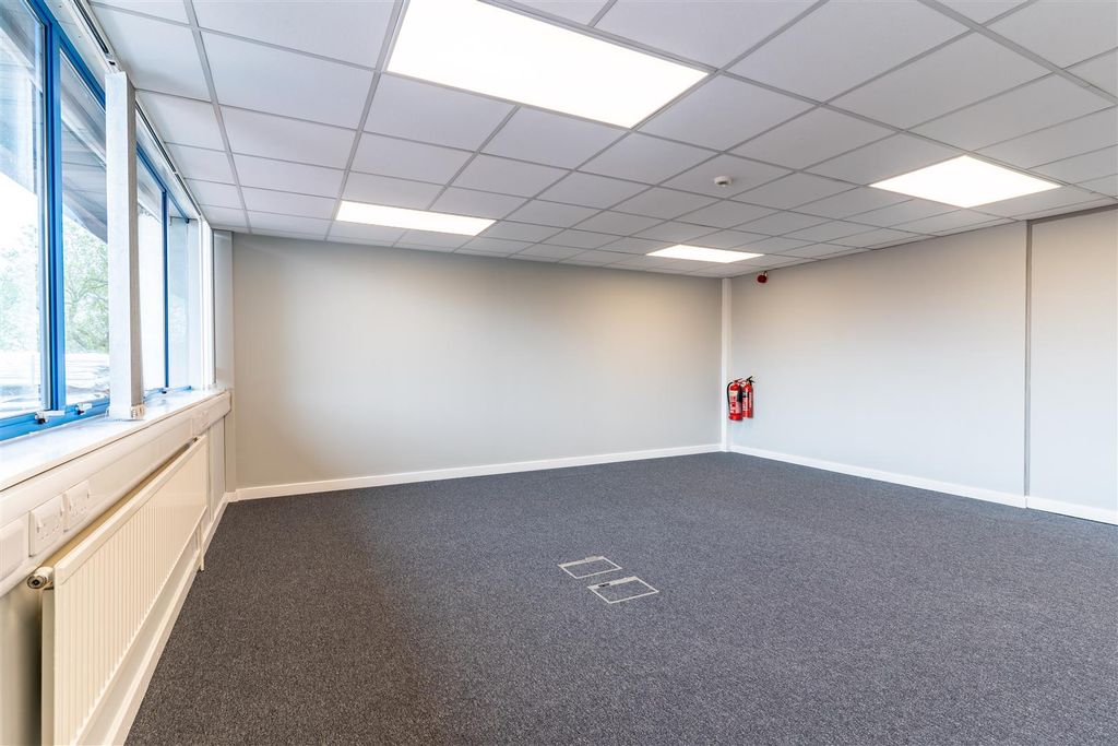 Property photo 3 of 16 Photo 1.Jpg
