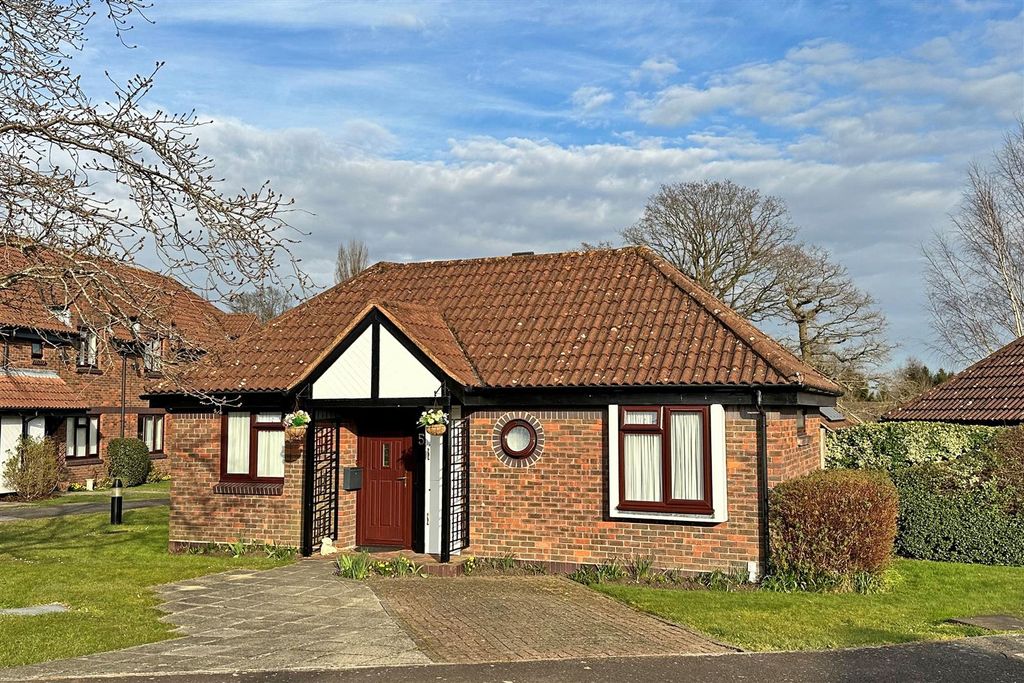 Property photo 1 of 15