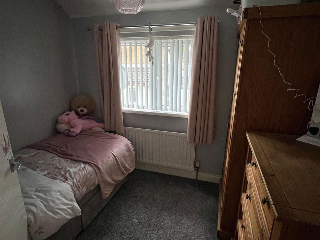 Property photo 3 of 14 1000113329.Jpg