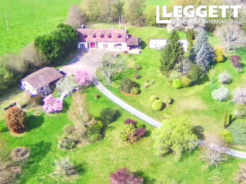 Property photo 2 of 10