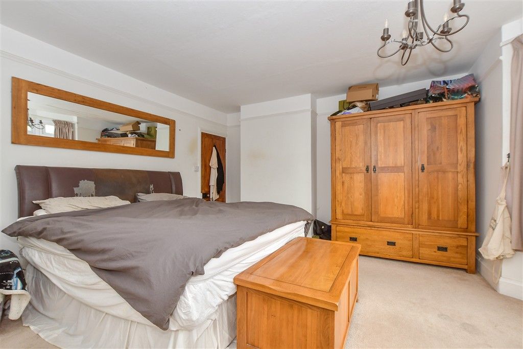 Property photo 1 of 12 Bedroom 1