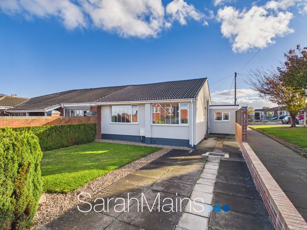 Property photo 1 of 12 External