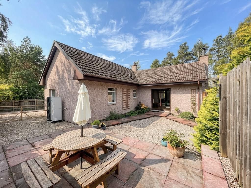 Property photo 1 of 35 Outside
