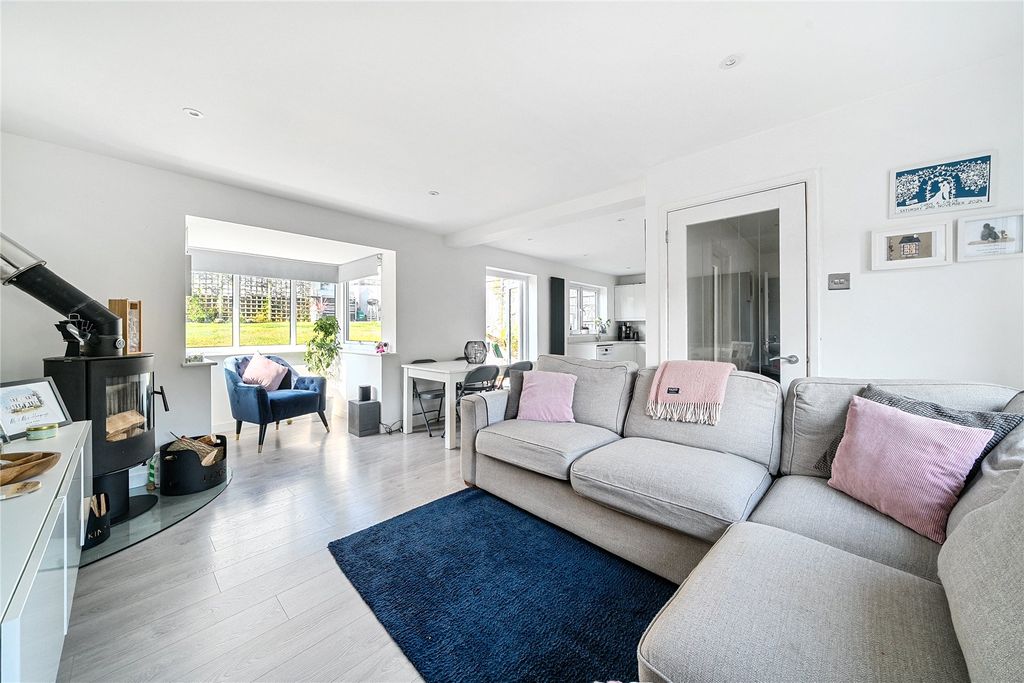 Property photo 2 of 12 Open Plan Living