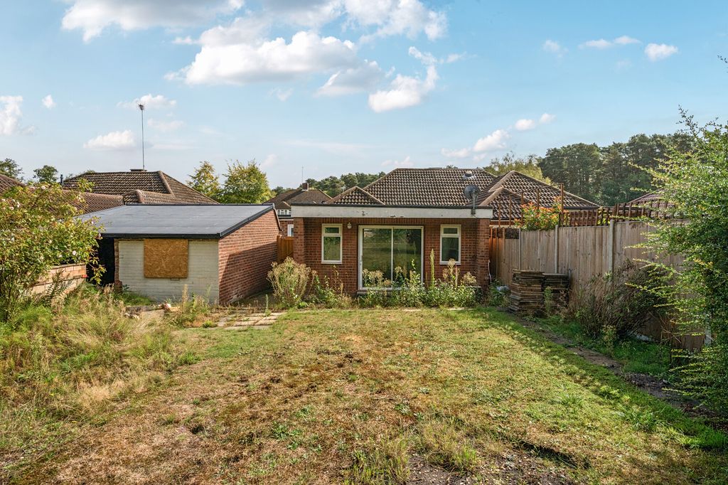 Property photo 2 of 13