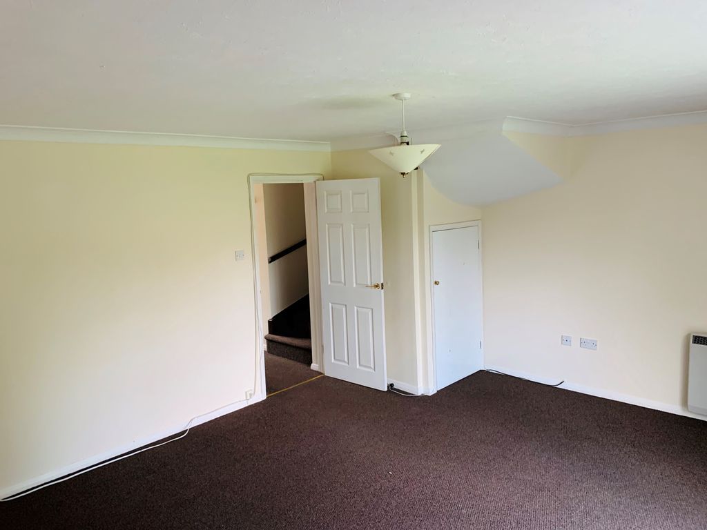 Property photo 3 of 6 View