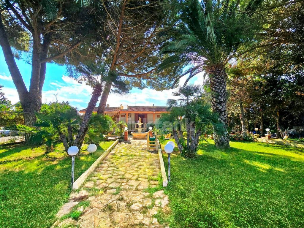Property photo 1 of 38