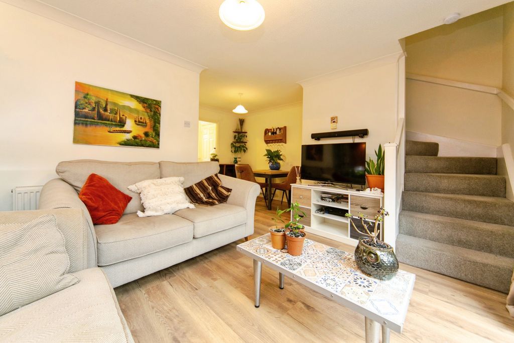 Property photo 3 of 15