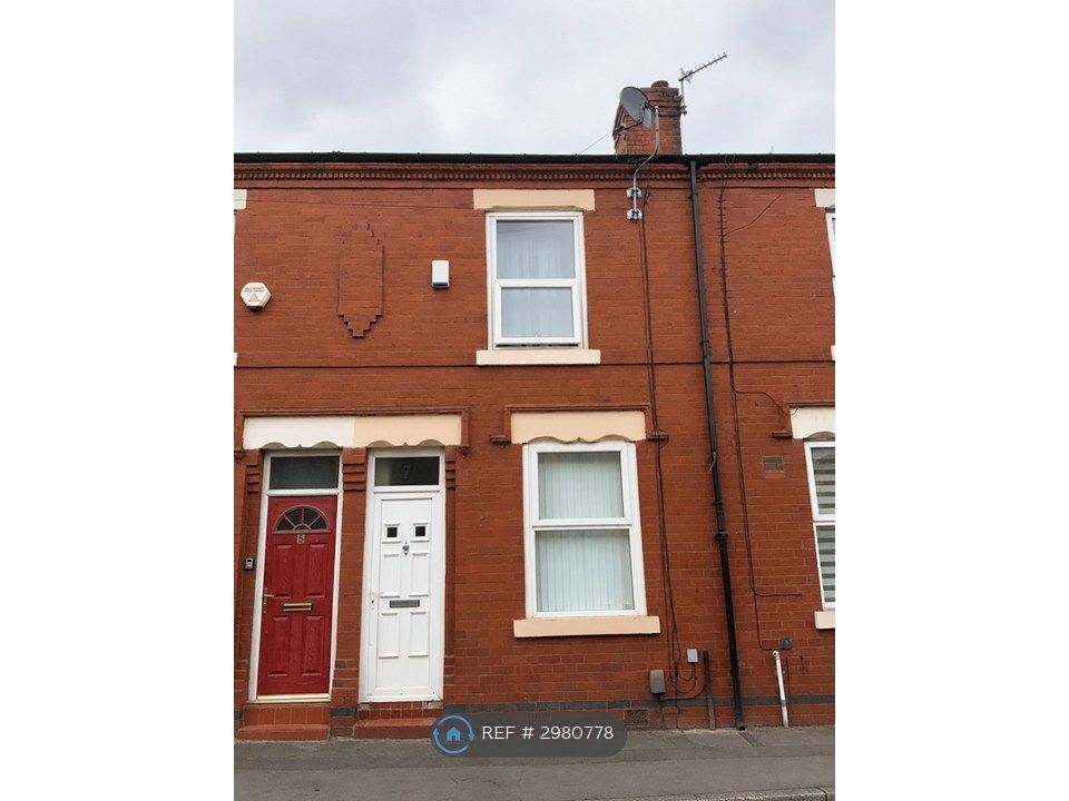 Property photo 2 of 17
